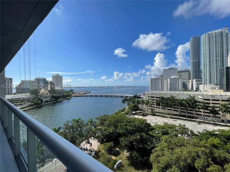 2 bedroom BoatSlip at 495 Brickell Ave 1103, Icon Brickell No Two, Miami — photo 2