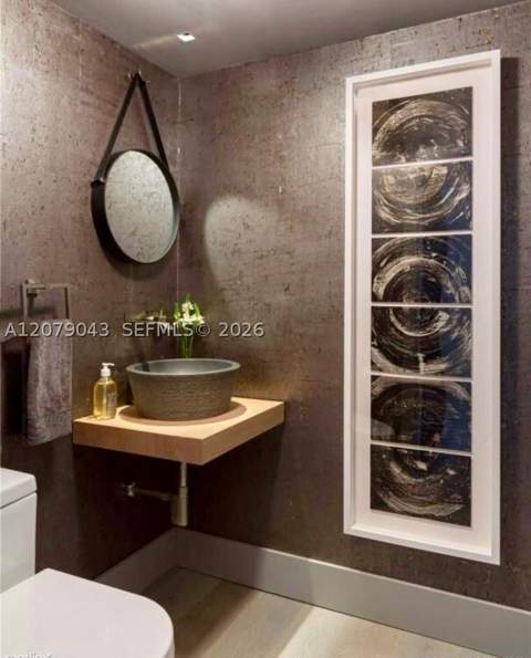 2655 Collins Ave 1003, Miami Beach FL - photo 12 of 17