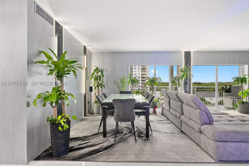 4 bedroom Condominium at 400 Kings Point Dr 822-23, Coastal Towers Condo, Sunny Isles Beach — photo 4