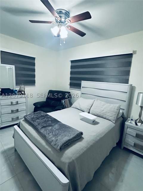 11925 SW 185th Ter, Miami FL - photo 20 of 39
