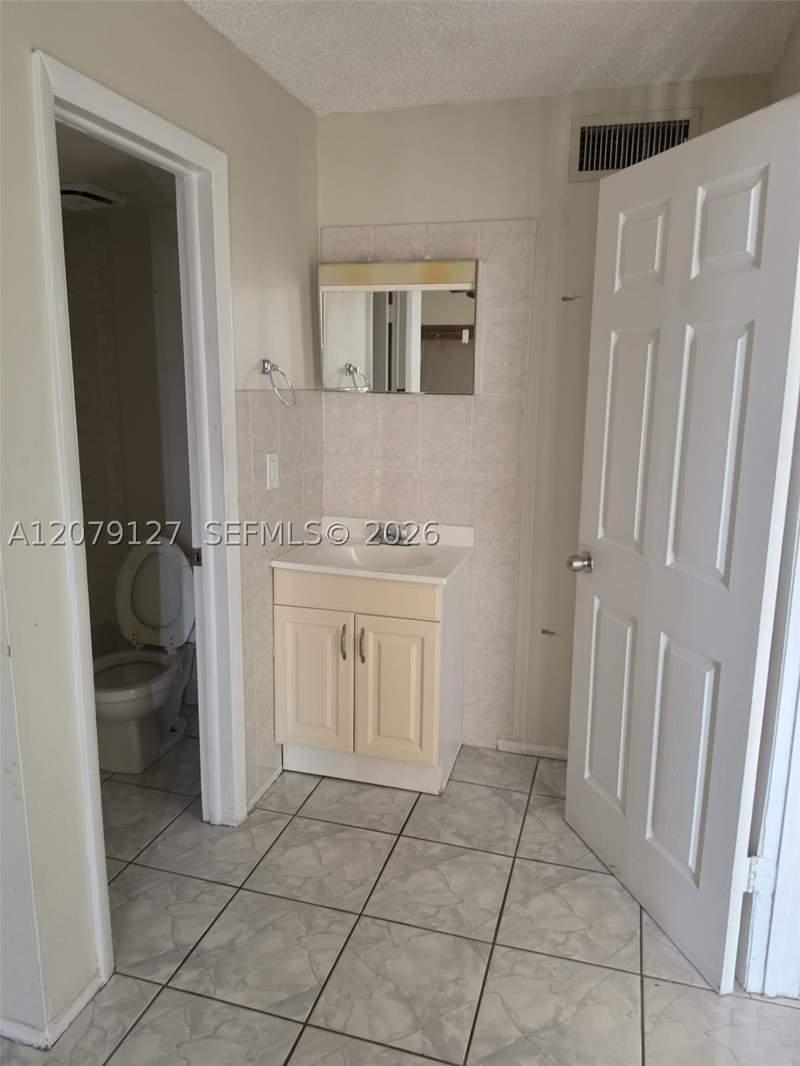 2 bedroom Condominium at 19715 SW 114th Ave 356-12, Point South Condo, Miami — photo 4