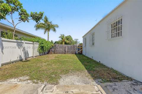 3940 NW 2nd St, Miami FL - photo 18 of 21