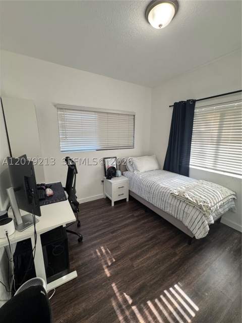 10841 NE 2nd Pl, Miami FL - photo 9 of 13