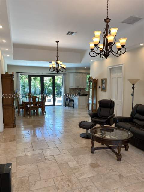 343 190th St, Sunny Isles Beach FL - photo 11 of 32