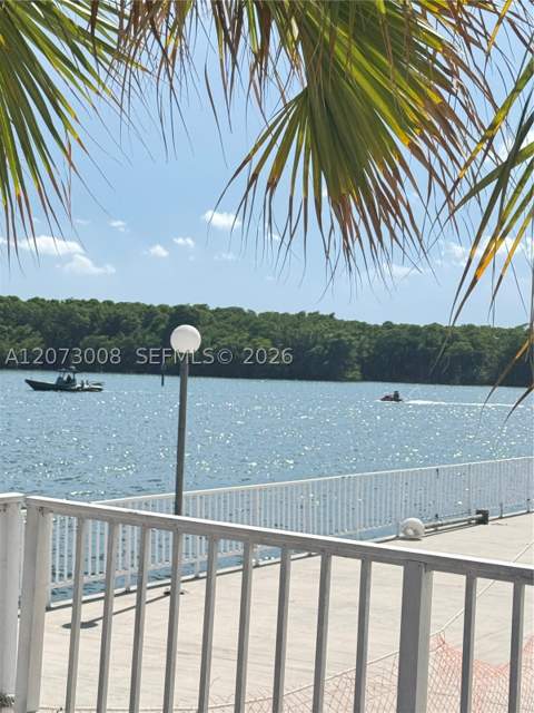300 Bayview Dr 501, Sunny Isles Beach FL - photo 6 of 14