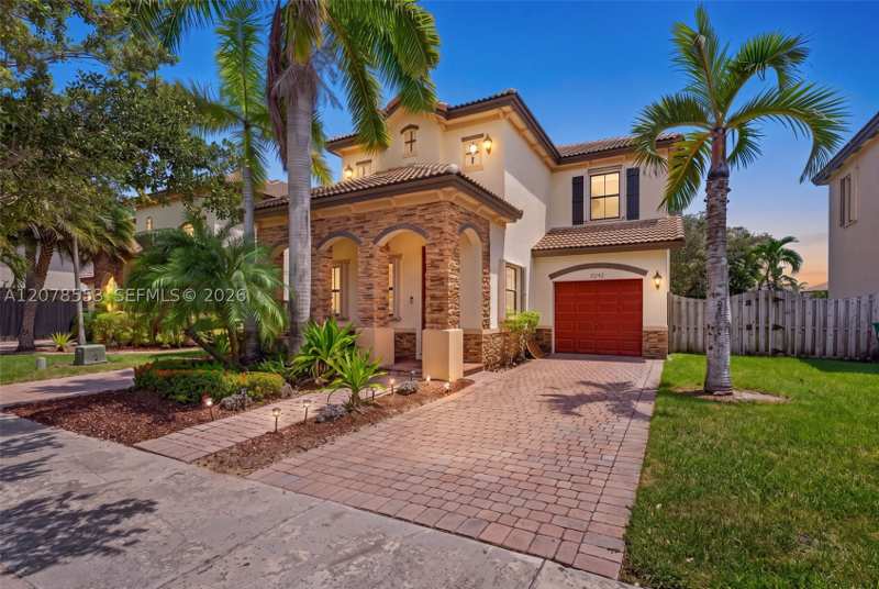 4 bedroom SingleFamilyResidence at 11242 SW 242nd St, Silver Palm East Sec One, Homestead — photo 1