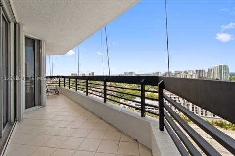 3500 Mystic Pointe Dr 2204, Aventura FL - photo 19 of 29