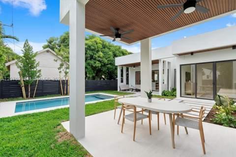 1844 SW 24th Ter, Miami FL - photo 13 of 14