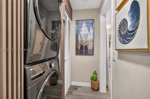 9852 NW 52nd Ter, Doral FL - photo 16 of 52