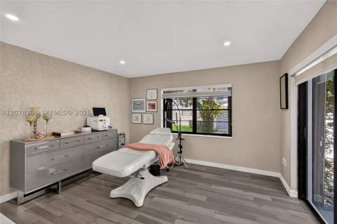 9852 NW 52nd Ter, Doral FL - photo 19 of 52