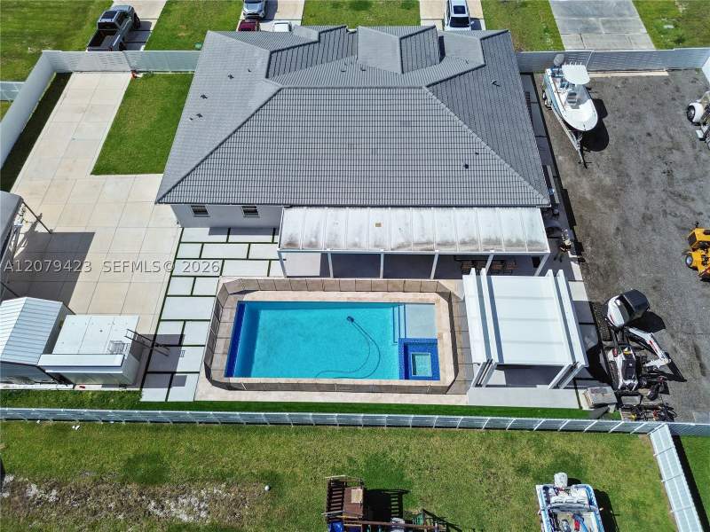5 bedroom SingleFamilyResidence at 19803 SW 321 Street, Acosta, Homestead — photo 5