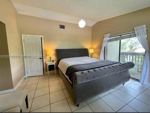 4825 SW 149th Ct 18B, Miami FL - photo 11 of 22