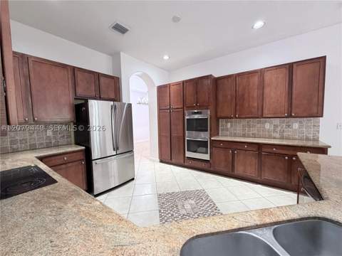 19385 SW 79th Ct, Cutler Bay FL - photo 10 of 64