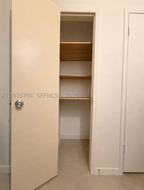 77 Crandon Blvd 5C, Key Biscayne FL - photo 22 of 59