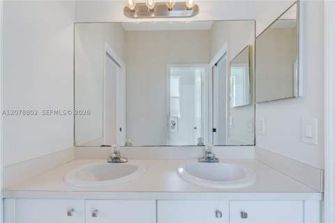 8450 NW 113th Psge, Doral FL - photo 23 of 31