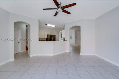 8450 NW 113th Psge, Doral FL - photo 8 of 31