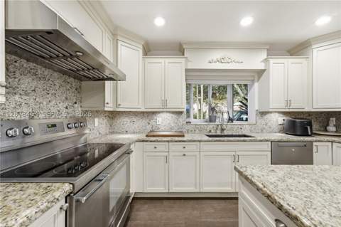 1510 Ferdinand St, Coral Gables FL - photo 12 of 41