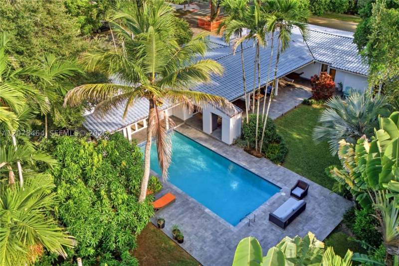 3 bedroom SingleFamilyResidence at 1510 Ferdinand St, Coral Gables Granada Sec, Coral Gables — photo 4