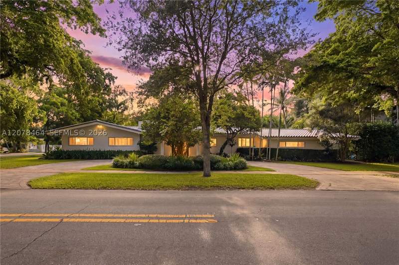 3 bedroom SingleFamilyResidence at 1510 Ferdinand St, Coral Gables Granada Sec, Coral Gables — photo 5