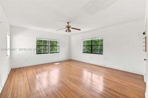 5680 Pine Tree Dr, Miami Beach FL - photo 19 of 32