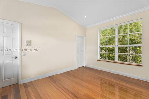 8445 SW 163rd Ter, Palmetto Bay FL - photo 11 of 60