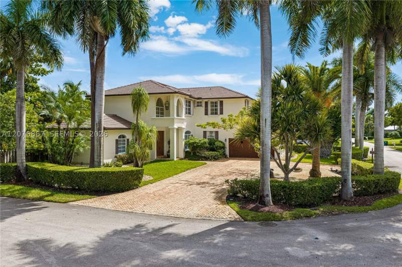 6 bedroom SingleFamilyResidence at 8445 SW 163rd Ter, Mirelda Estates, Palmetto Bay — photo 2