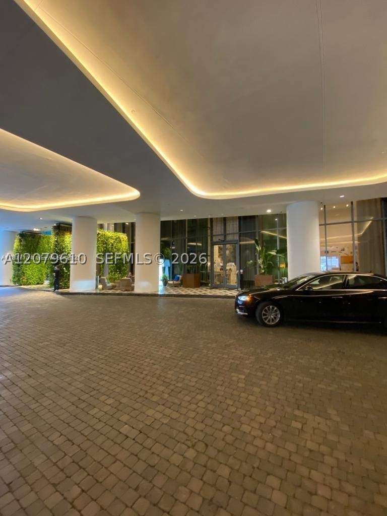 3 bedroom Condominium at 801 S Miami Ave 1804, 801 Sma Residences Condo, Miami — photo 2