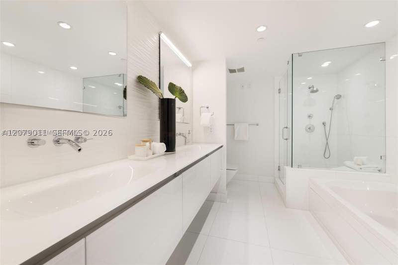 3 bedroom Condominium at 55 Merrick Way 808, 55 Merrick Condo, Coral Gables — photo 5