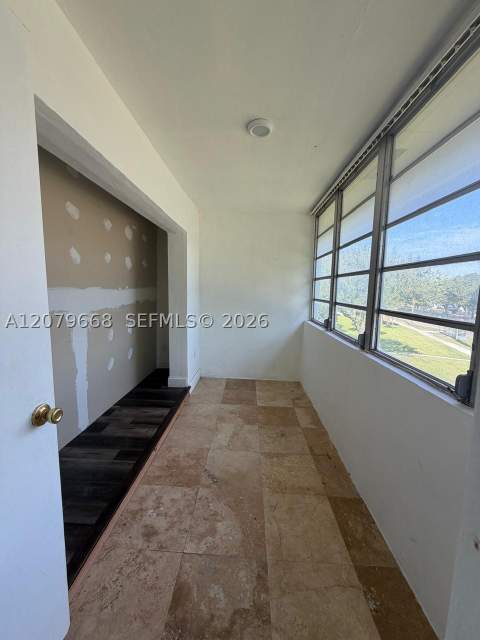 1400 NE 191st St 310, Miami FL - photo 12 of 14