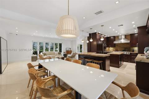 571 S Mashta Dr, Key Biscayne FL - photo 8 of 34