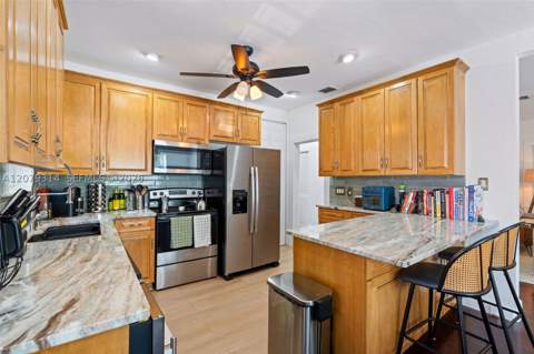 2465 Inagua Ave, Miami FL - photo 11 of 25
