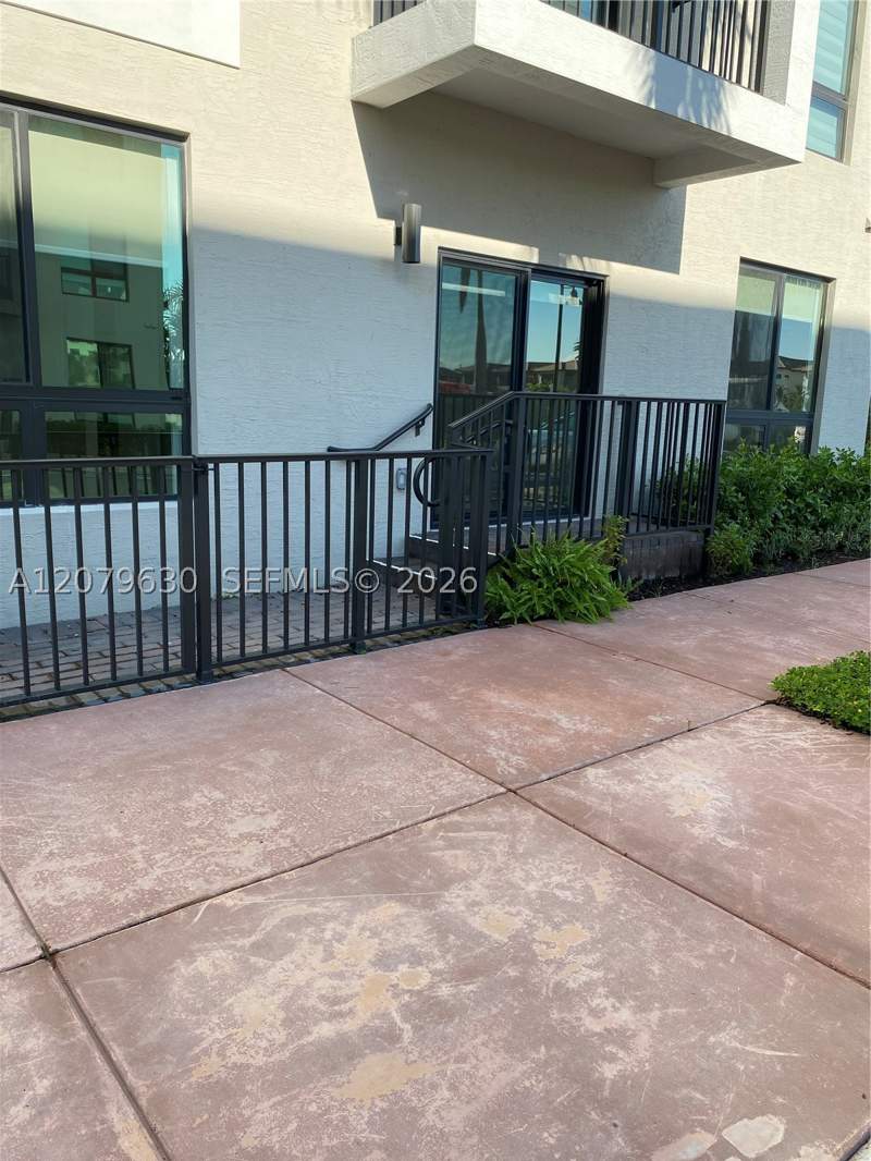 3 bedroom Condominium at 8301 NW 41st St B-110, Downtown Doral South Phas, Doral — photo 3