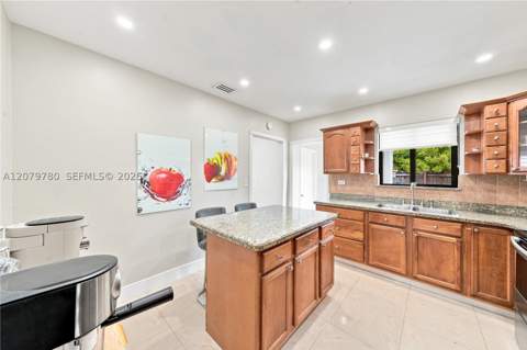 4041 W 8th Ave, Hialeah FL - photo 12 of 49