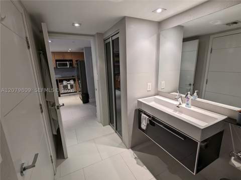 2101 Brickell Ave 1104, Miami FL - photo 9 of 25