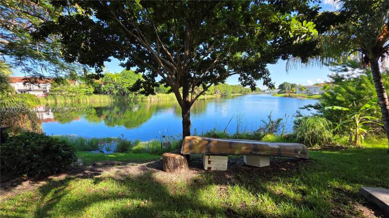 2 bedroom Condominium at 15619 SW 73rd Cir Ter 10-8, Lakeside Xi Condo Ph III, Miami — photo 3