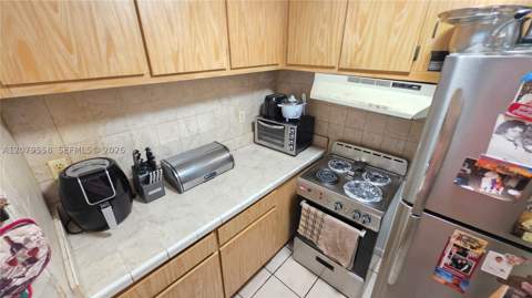 15619 SW 73rd Cir Ter 10-8, Miami FL - photo 8 of 16