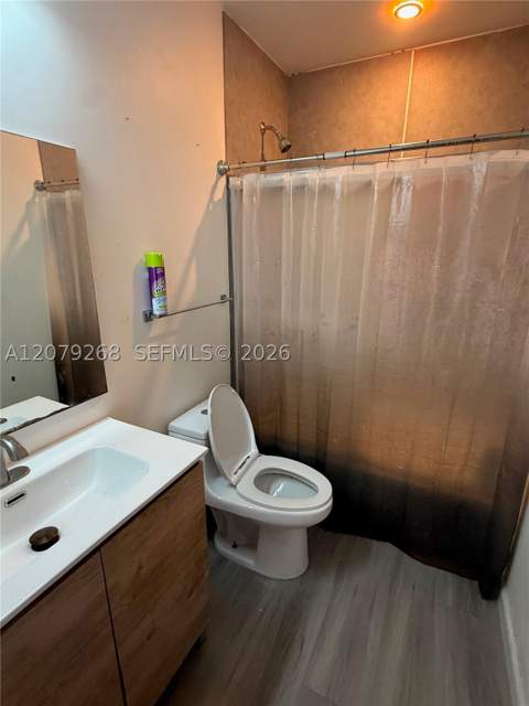 916 NW 8th St 6, Florida City FL - photo 11 of 20