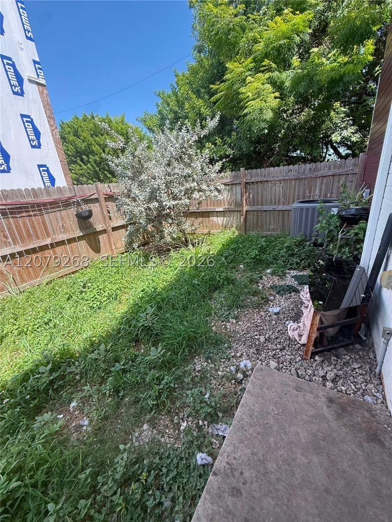 3 bedroom Condominium at 916 NW 8th St 6, Green Park Sub, Florida City — photo 5