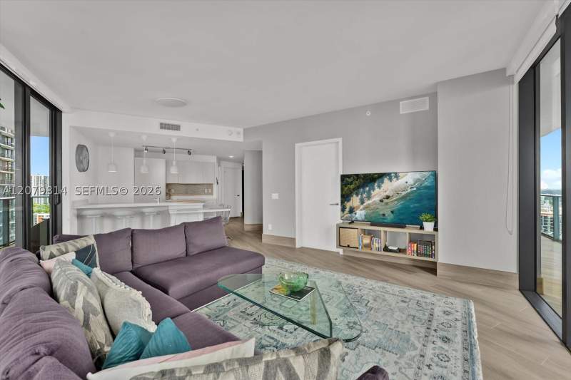 3 bedroom Condominium at 501 NE 31st St 2006, Paraiso Bayviews Condo, Miami — photo 5