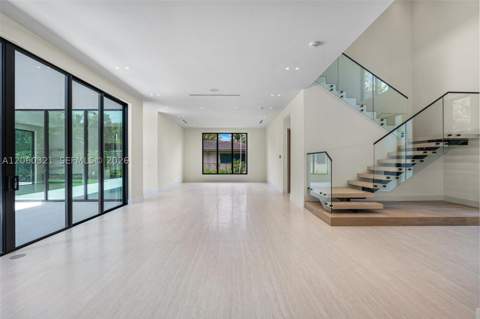 970 NE 92nd St, Miami Shores FL - photo 12 of 102