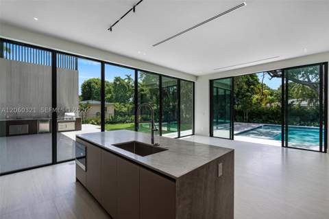 970 NE 92nd St, Miami Shores FL - photo 24 of 102