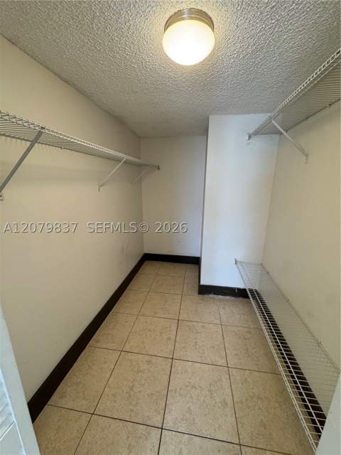 18224 Mediterranean Blvd 2-17, Miami FL - photo 11 of 27