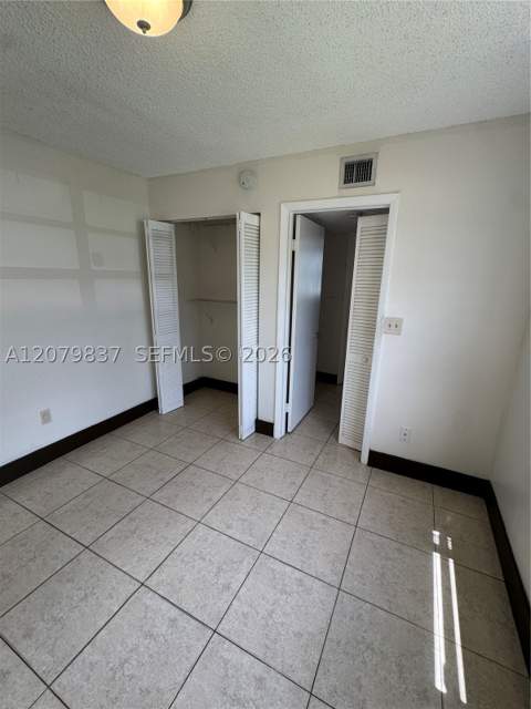 18224 Mediterranean Blvd 2-17, Miami FL - photo 14 of 27