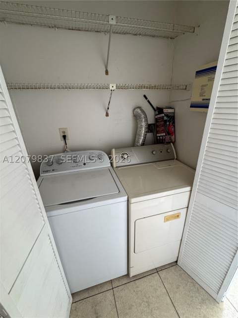 18224 Mediterranean Blvd 2-17, Miami FL - photo 16 of 27