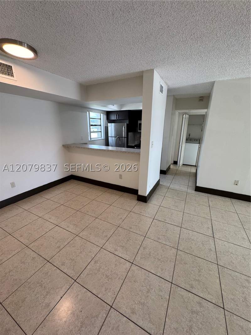 2 bedroom Condominium at 18224 Mediterranean Blvd 2-17, Moors Pointe Condo, Miami — photo 5