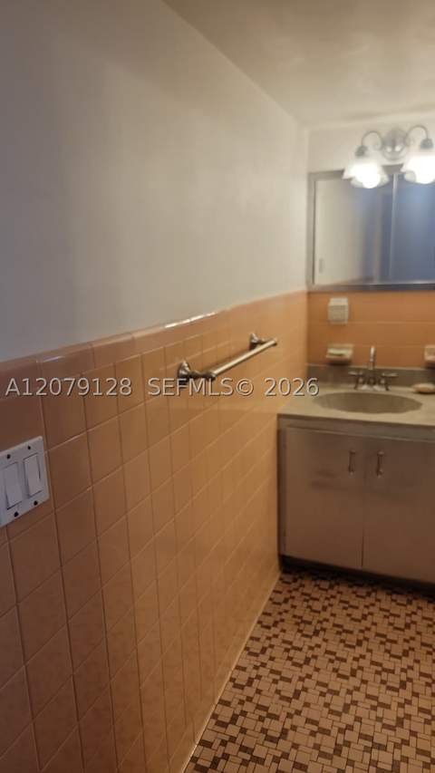 1751 Washington Ave 1H, Miami Beach FL - photo 12 of 17