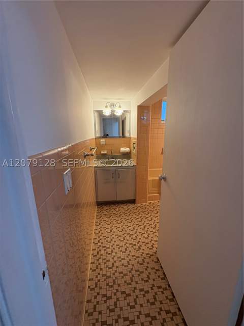 1751 Washington Ave 1H, Miami Beach FL - photo 14 of 17