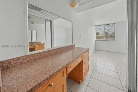 6450 Collins Ave 205, Miami Beach FL - photo 24 of 39
