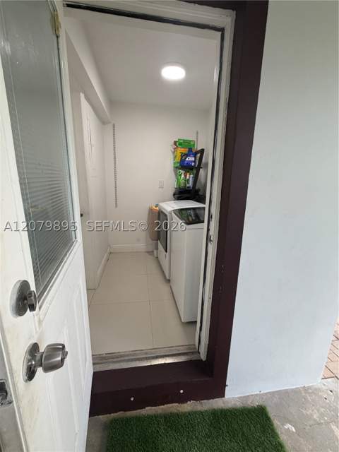 10411 SW sw 51st St, Miami FL - photo 21 of 55