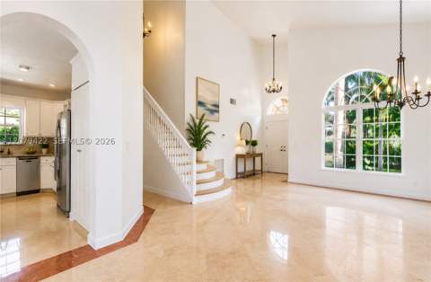 10916 NW 58th Ter, Doral FL - photo 6 of 41